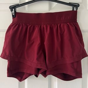 Lululemon box it out short